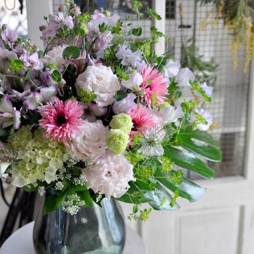 お誕生日の花束｜「フローリスト　シバタ」　（兵庫県三木市の花キューピット加盟店 花屋）のブログ