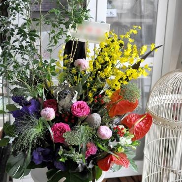 御祝のアレンジメント｜「フローリスト　シバタ」　（兵庫県三木市の花キューピット加盟店 花屋）のブログ