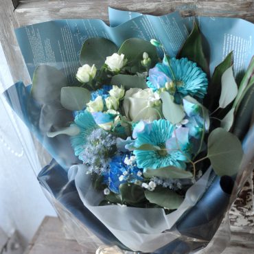 ご成人、おめでとうございます！｜「フローリスト　シバタ」　（兵庫県三木市の花キューピット加盟店 花屋）のブログ