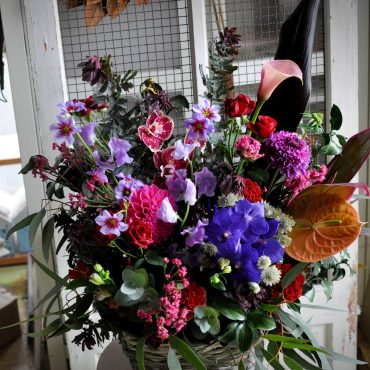 発表会のアレンジメント｜「フローリスト　シバタ」　（兵庫県三木市の花キューピット加盟店 花屋）のブログ